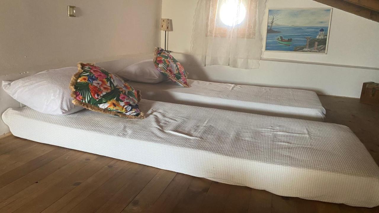 Kleopatra Sweet Home Symi Exterior foto