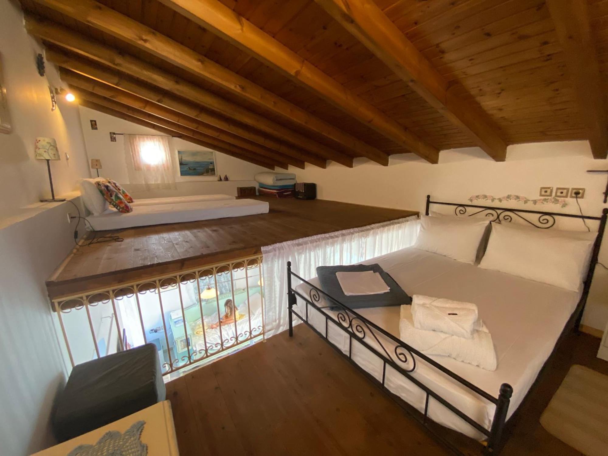 Kleopatra Sweet Home Symi Exterior foto